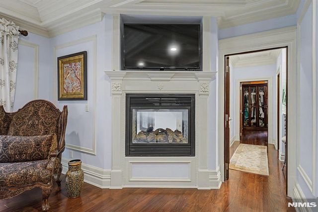 30 FRED Street, Old Tappan, NJ 07675