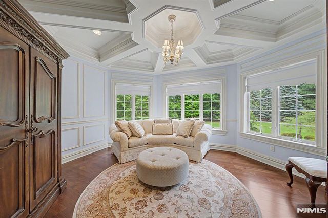 30 FRED Street, Old Tappan, NJ 07675