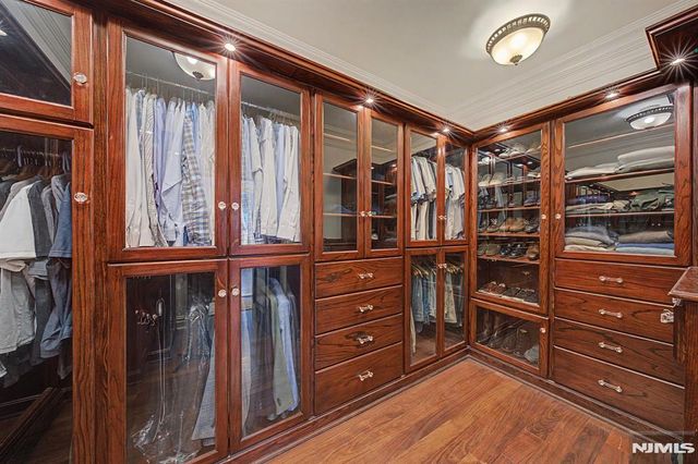 30 FRED Street, Old Tappan, NJ 07675