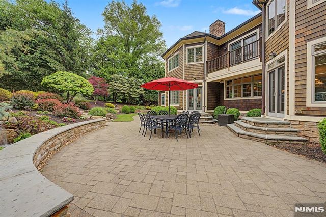 30 FRED Street, Old Tappan, NJ 07675