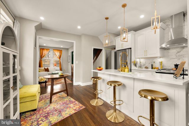 2124 NORTH CAPITOL ST NW, Washington, DC 20002