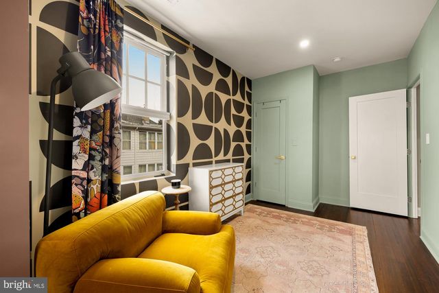 2124 NORTH CAPITOL ST NW, Washington, DC 20002