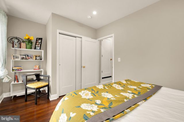 2124 NORTH CAPITOL ST NW, Washington, DC 20002