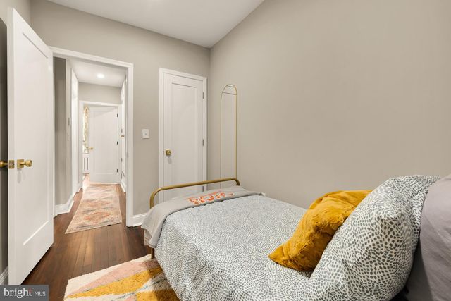 2124 NORTH CAPITOL ST NW, Washington, DC 20002