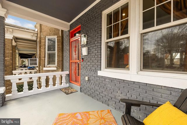 2124 NORTH CAPITOL ST NW, Washington, DC 20002