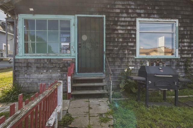 529 Wave Street, Monterey, CA 93940