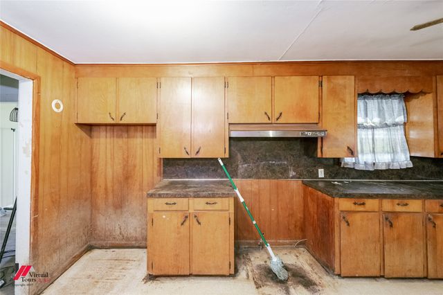 206 North Street, Springhill, LA 71075