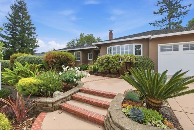 2176 Blossom Crest Way, San Jose, CA 95124