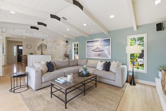 2176 Blossom Crest Way, San Jose, CA 95124