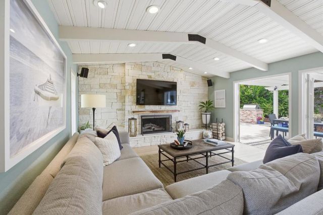 2176 Blossom Crest Way, San Jose, CA 95124