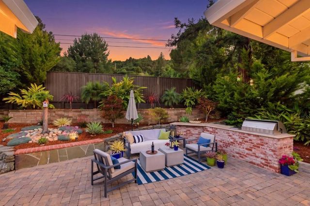 2176 Blossom Crest Way, San Jose, CA 95124