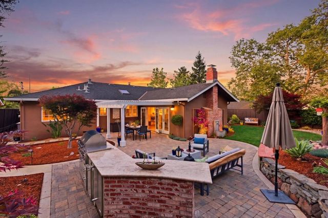 2176 Blossom Crest Way, San Jose, CA 95124