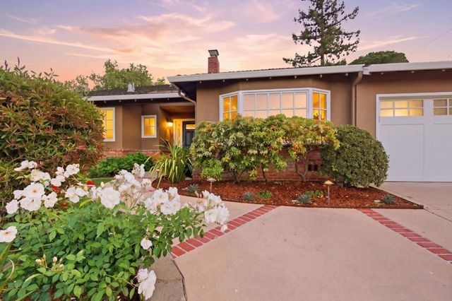 2176 Blossom Crest Way, San Jose, CA 95124