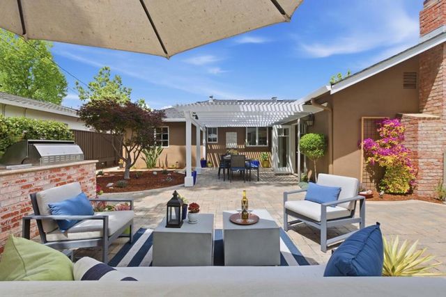 2176 Blossom Crest Way, San Jose, CA 95124