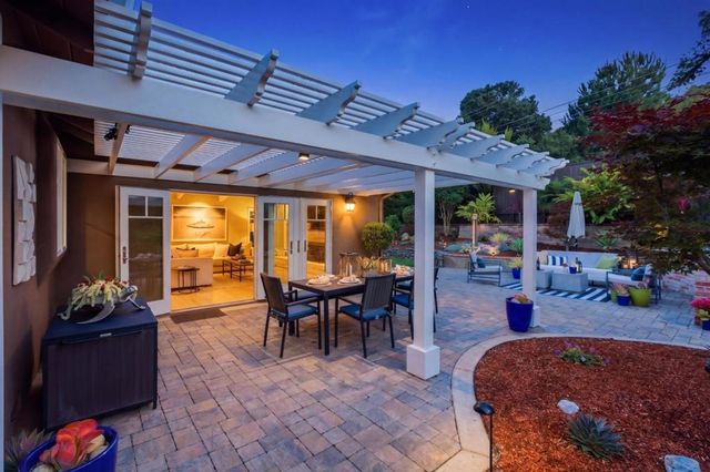 2176 Blossom Crest Way, San Jose, CA 95124