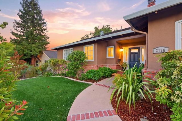 2176 Blossom Crest Way, San Jose, CA 95124