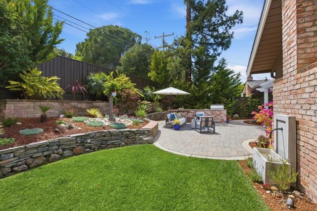 2176 Blossom Crest Way, San Jose, CA 95124