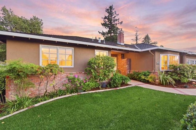 2176 Blossom Crest Way, San Jose, CA 95124