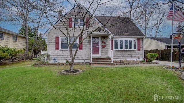 314 Adirondack Avenue, Spotswood, NJ 08884