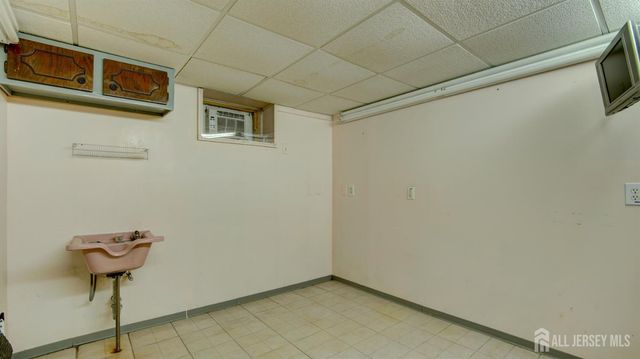 314 Adirondack Avenue, Spotswood, NJ 08884