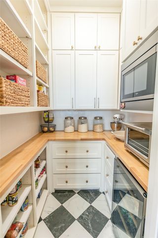 1061 Tradewinds Road, Nocona, TX 76255