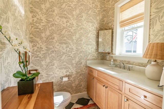 1061 Tradewinds Road, Nocona, TX 76255