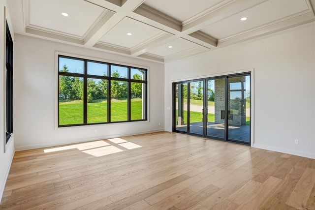 5803 Cotswold Drive, Washington Twp, MI 48094