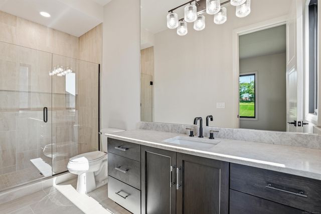 5803 Cotswold Drive, Washington Twp, MI 48094