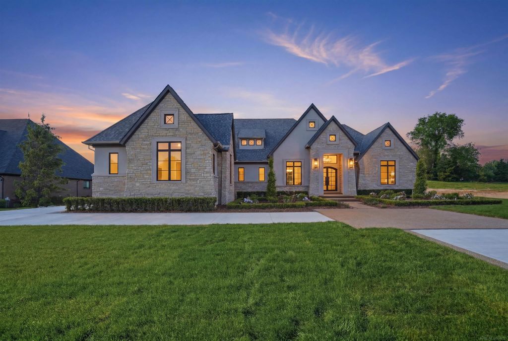 5803 Cotswold Drive, Washington Twp, MI 48094