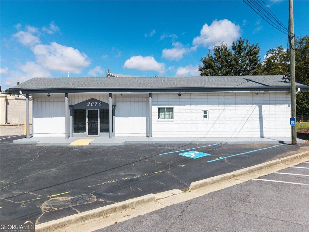 2070 Candler Road, Decatur, GA 30032 — exterior