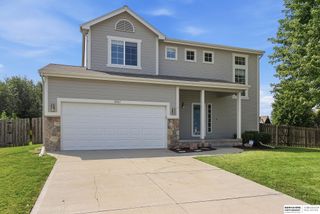 9707 Margo Street, La Vista, NE 68128
