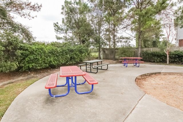 17914 Seco Creek Lane, Humble, TX 77396