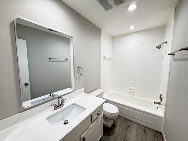 14011 Falling Elm Lane, Houston, TX 77015