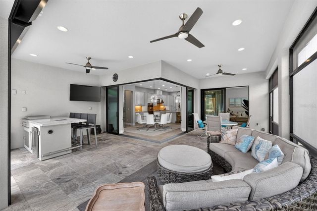 4543 TERRAZZA COURT, Bradenton, FL 34211