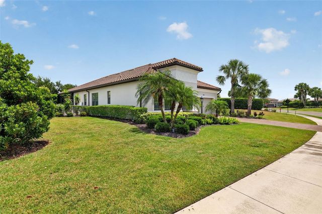 4543 TERRAZZA COURT, Bradenton, FL 34211