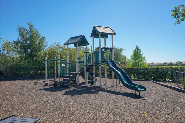4543 TERRAZZA COURT, Bradenton, FL 34211