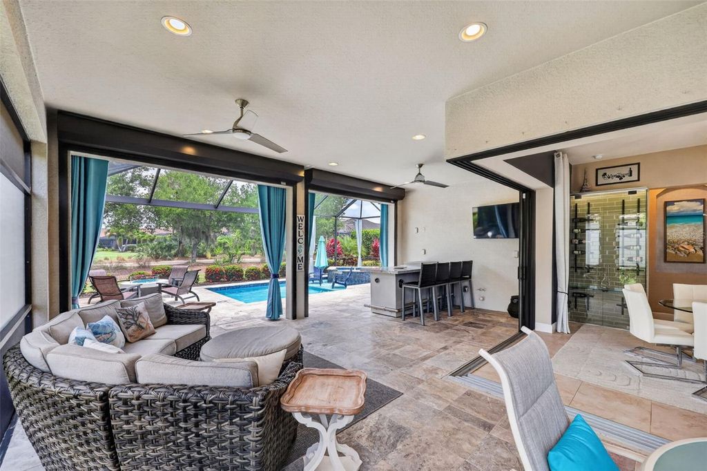 Image 35 of property listing at 4543 TERRAZZA COURT, Bradenton, FL 34211