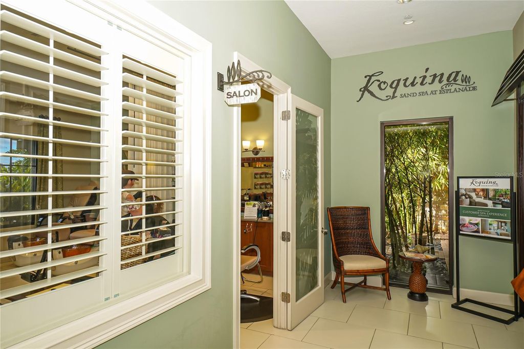 Image 78 of property listing at 4543 TERRAZZA COURT, Bradenton, FL 34211