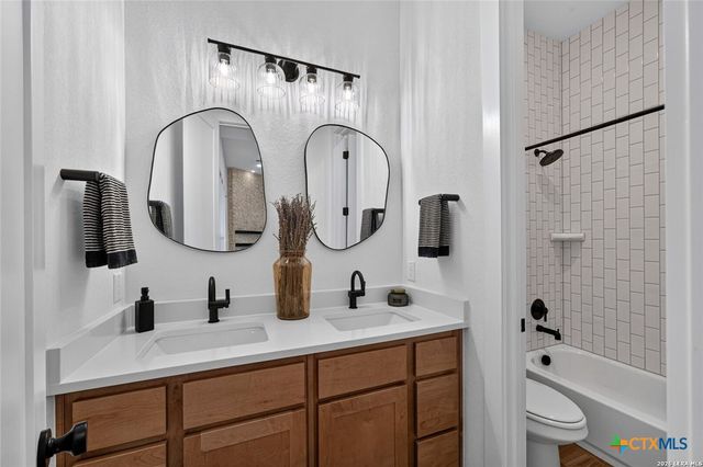 738 Borchers Boulevard, New Braunfels, TX 78132