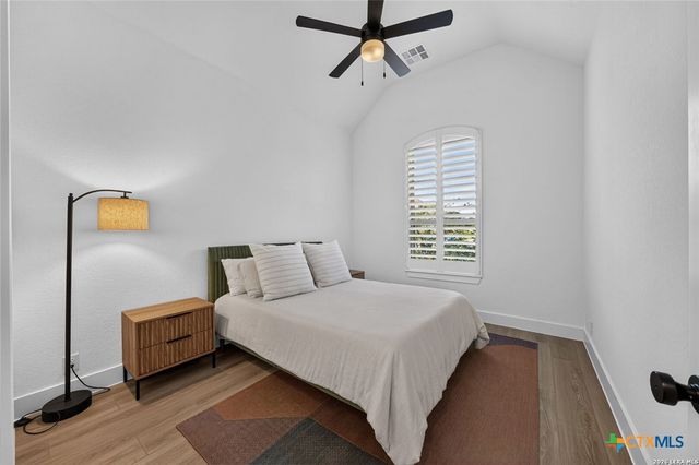 738 Borchers Boulevard, New Braunfels, TX 78132