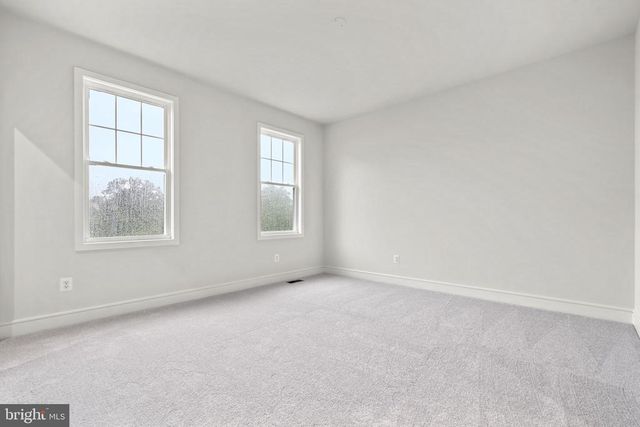 2611 BLUE RIDGE AVE, Marshall, VA 20115