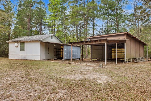 281 Henderson Road, Defuniak Springs, FL 32433