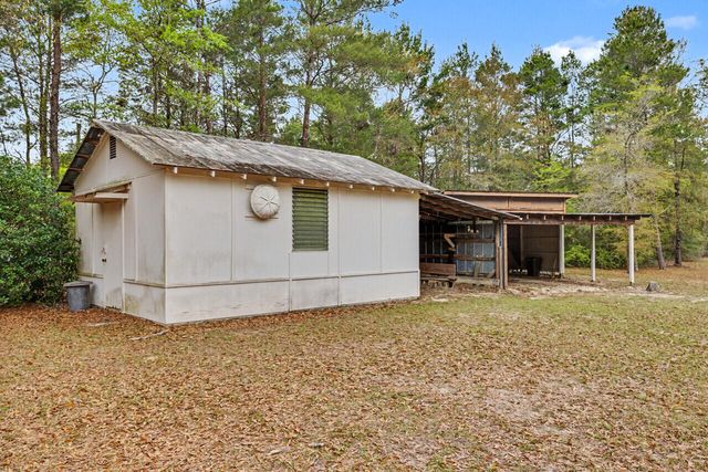281 Henderson Road, Defuniak Springs, FL 32433