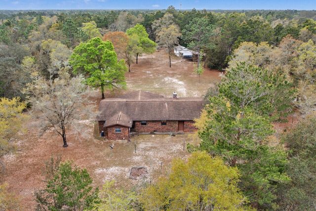 281 Henderson Road, Defuniak Springs, FL 32433