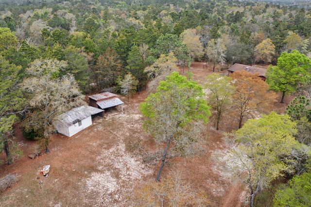 281 Henderson Road, Defuniak Springs, FL 32433