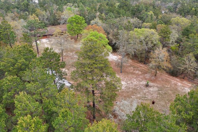 281 Henderson Road, Defuniak Springs, FL 32433