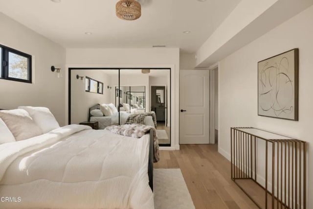 6900 Lurline Avenue, Los Angeles, CA 91306