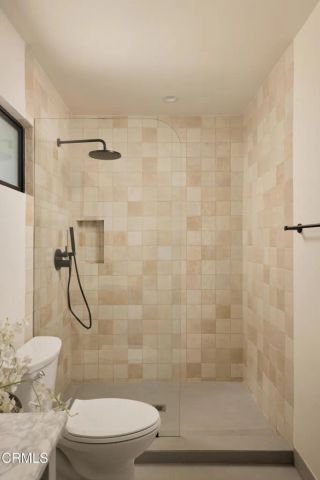 6900 Lurline Avenue, Los Angeles, CA 91306