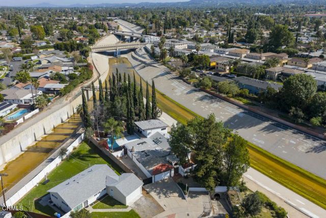 6900 Lurline Avenue, Los Angeles, CA 91306