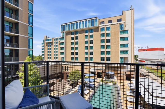 5656 N Central Expressway 406, Dallas, TX 75206